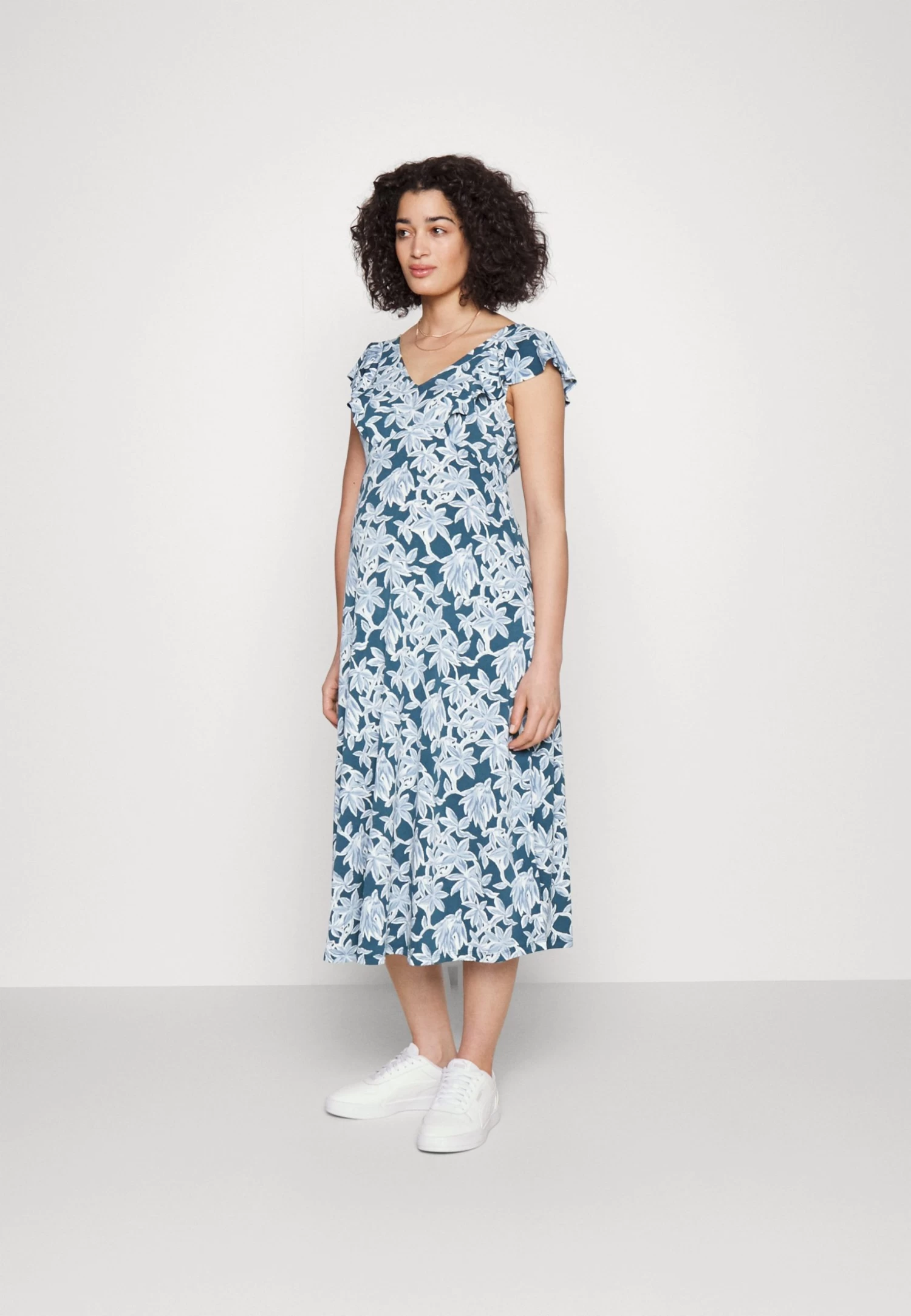 Midi V Flared Dress Witrh Ruffle Sleevees - Robe En Jersey - Dark Blue/Blue