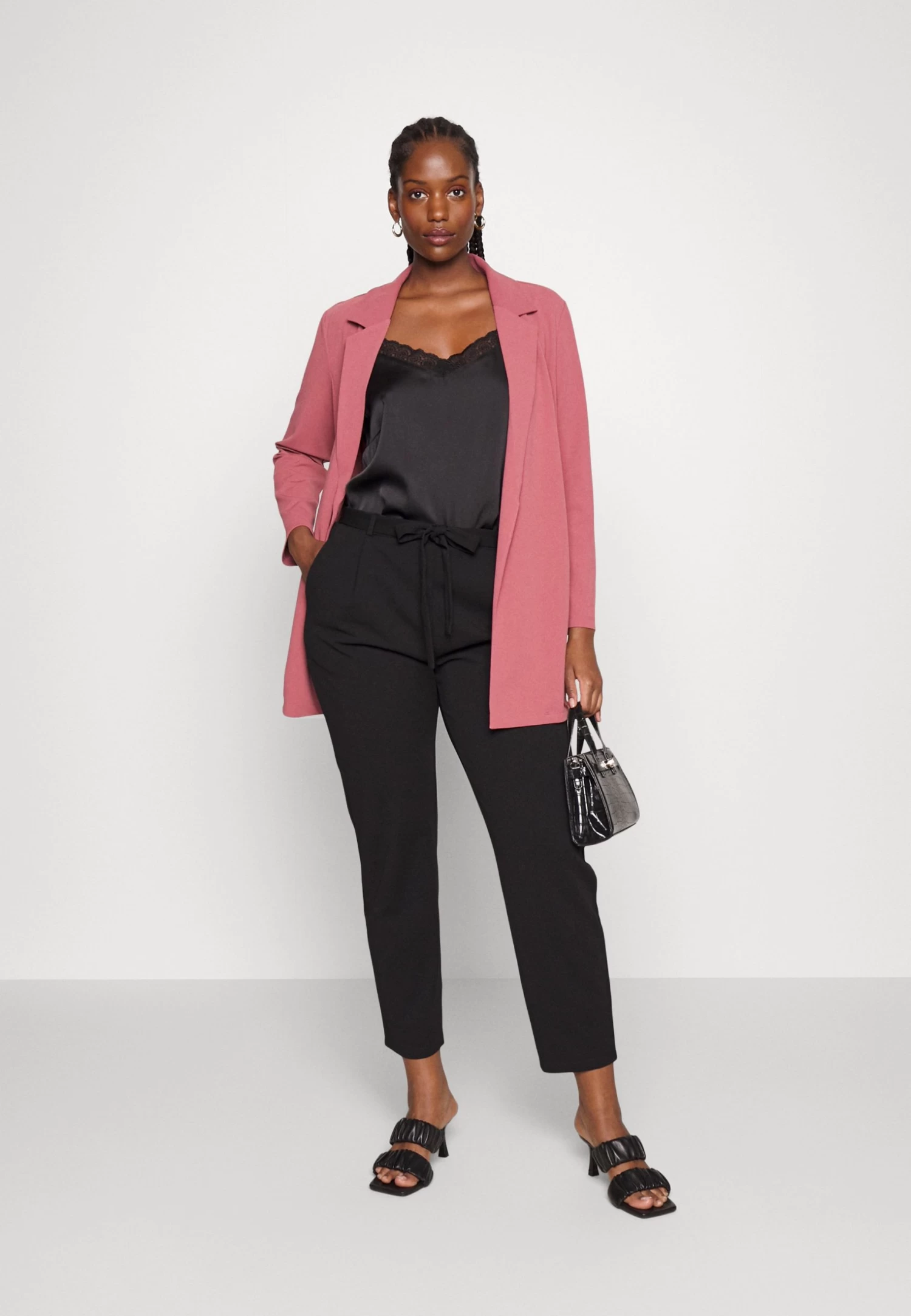 Manteau Court - Rose – Image 2
