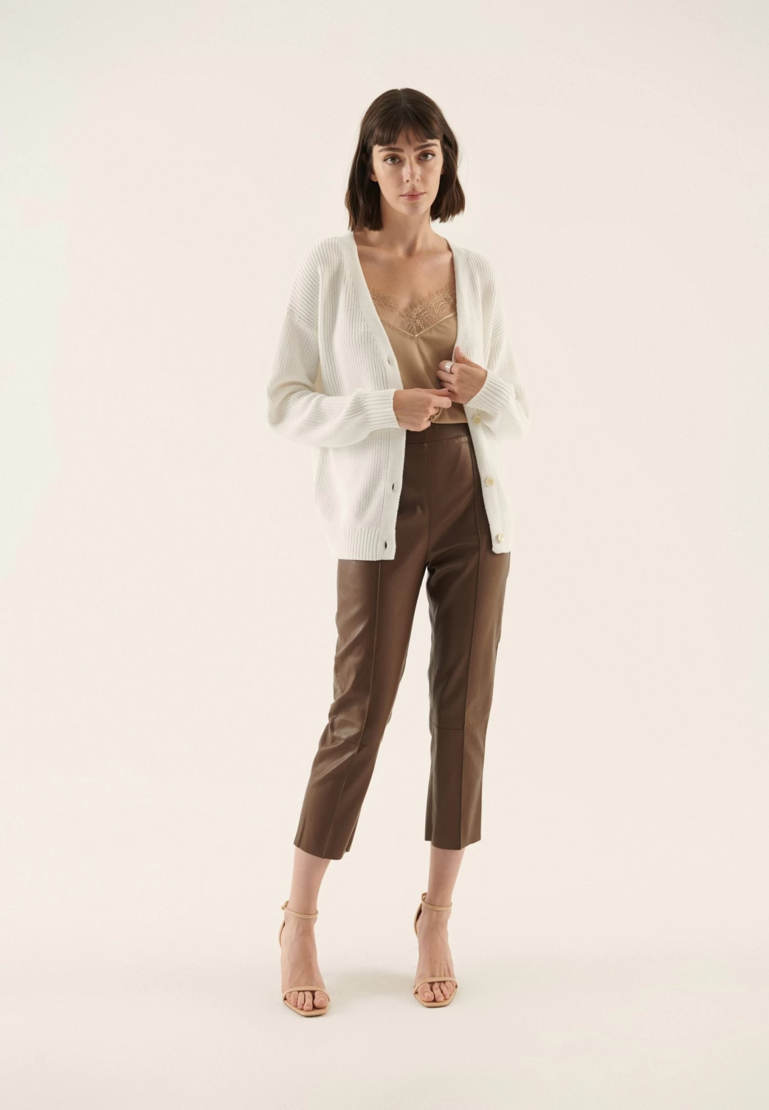 Anna Field Gilet - Off-White – Image 2