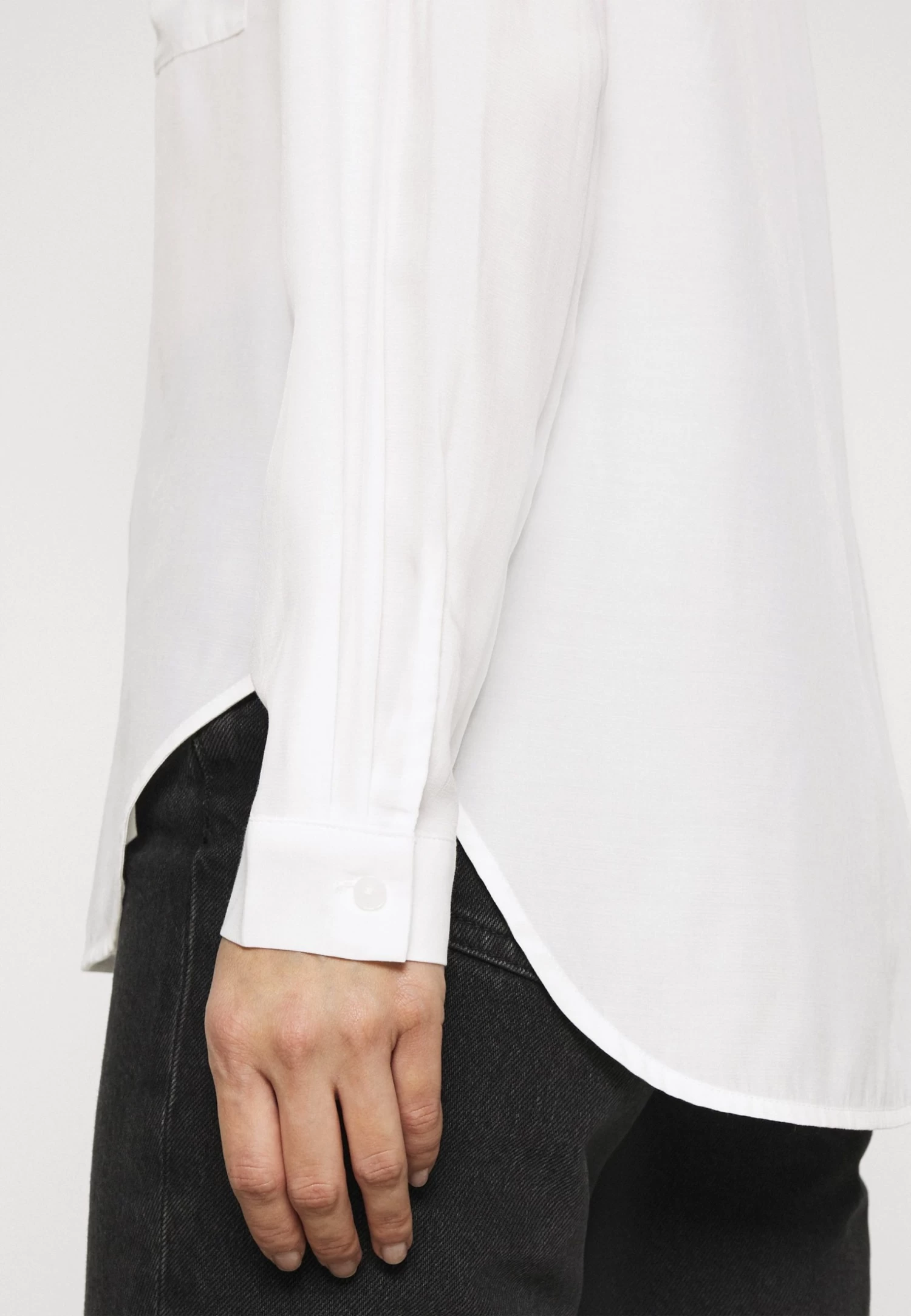 Anna Field Basic Blouse With Front Pockets - Chemisier - Offwhite – Image 4