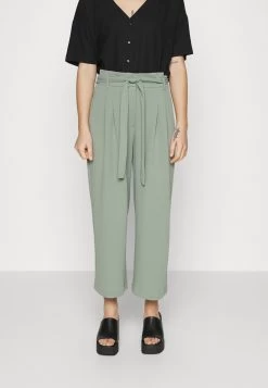 Circular Petite - Pantalon Classique - Green