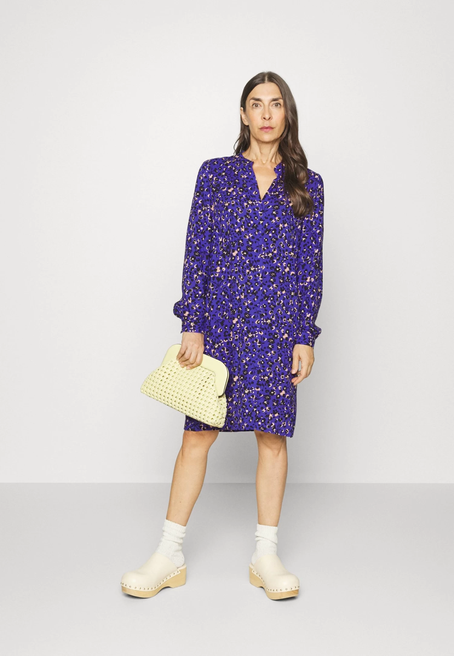 Anna Field Robe Chemise - Blue/Pink/Multi-Coloured – Image 2