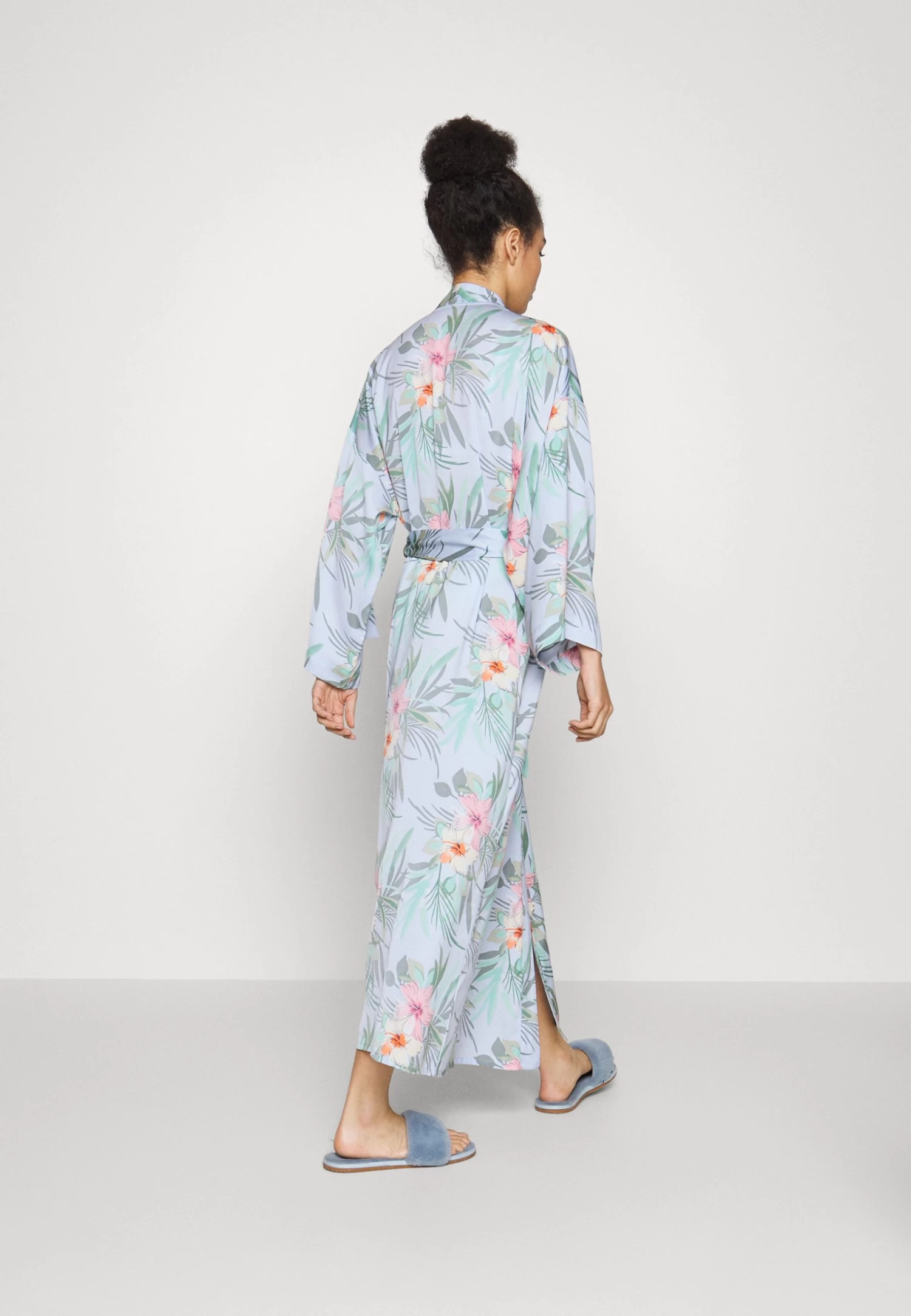 Anna Field Floral Robe - Peignoir - Blue – Image 3