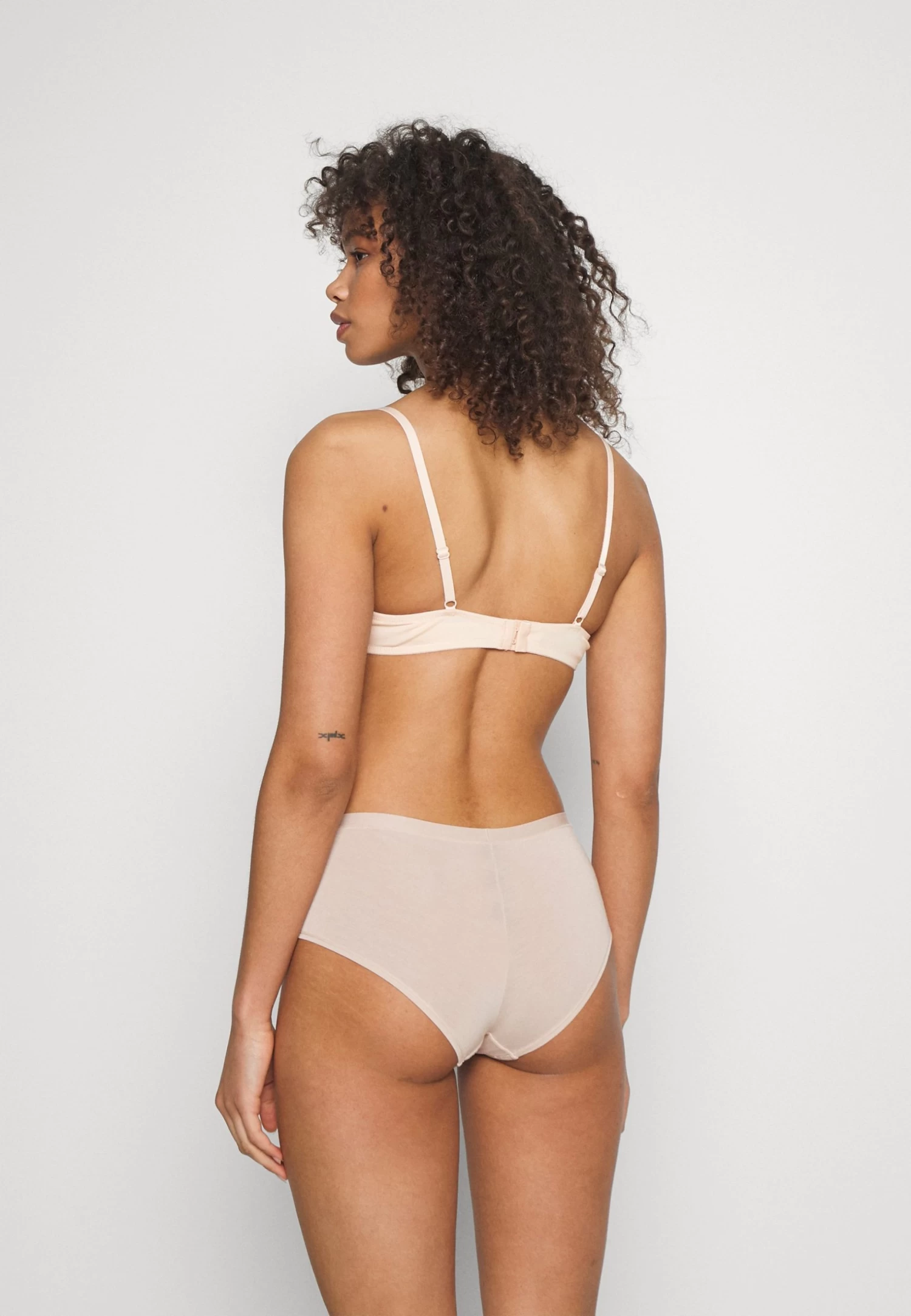 Anna Field 3 Pack - Soutien-Gorge À Armatures - Nude - 916_Black - 802_Pink - 402 – Image 3